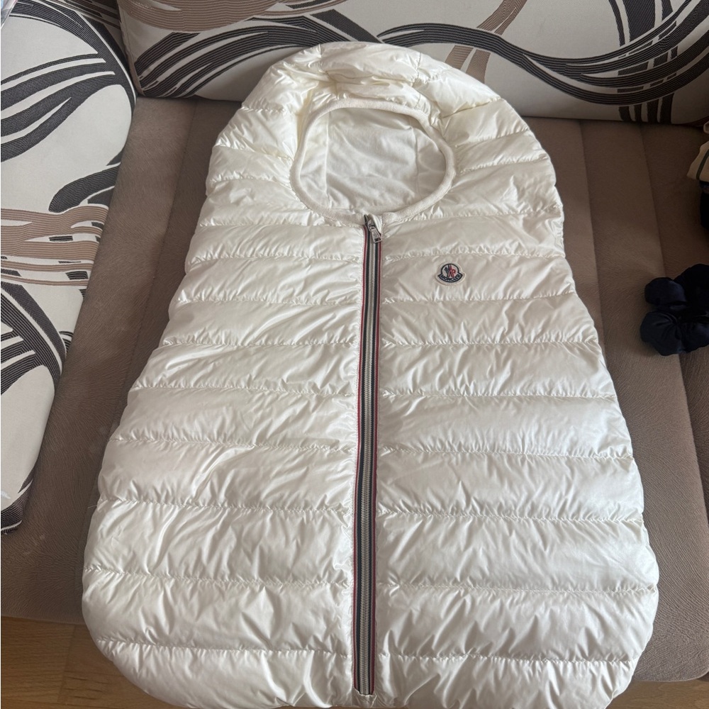 Moncler White Quilted Down Baby Nest Sleeping Bag